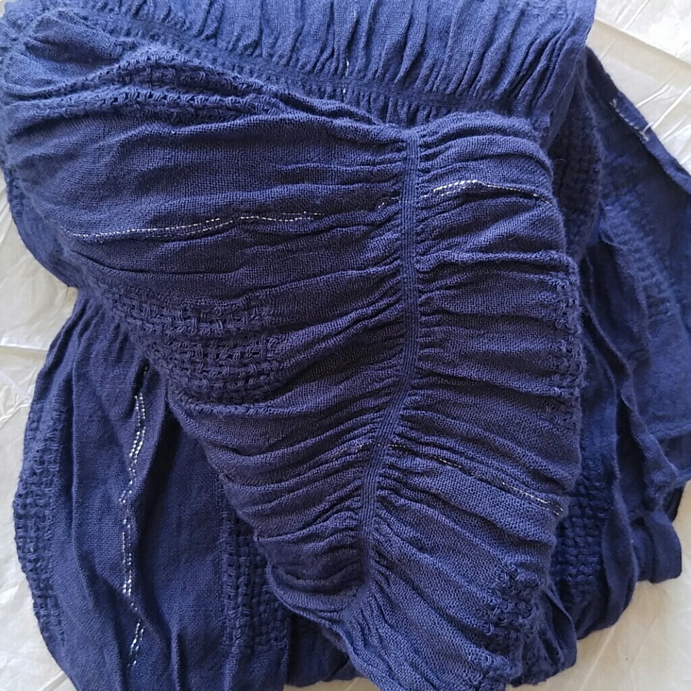 Scarf - Picture 8 of 8